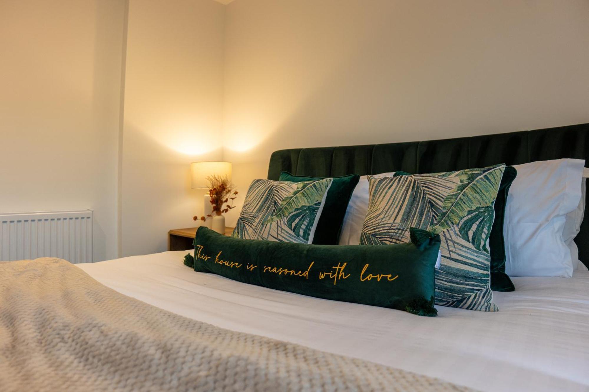 High End Apartment - Perfect For Contractors & Builders - Free Parking Ilkeston Ngoại thất bức ảnh