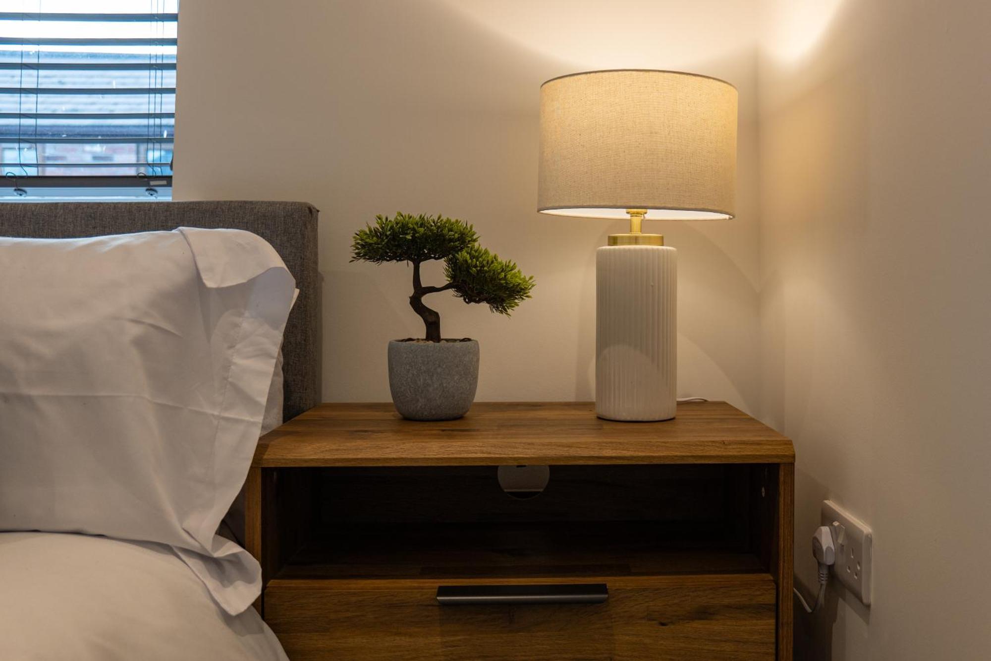 High End Apartment - Perfect For Contractors & Builders - Free Parking Ilkeston Ngoại thất bức ảnh